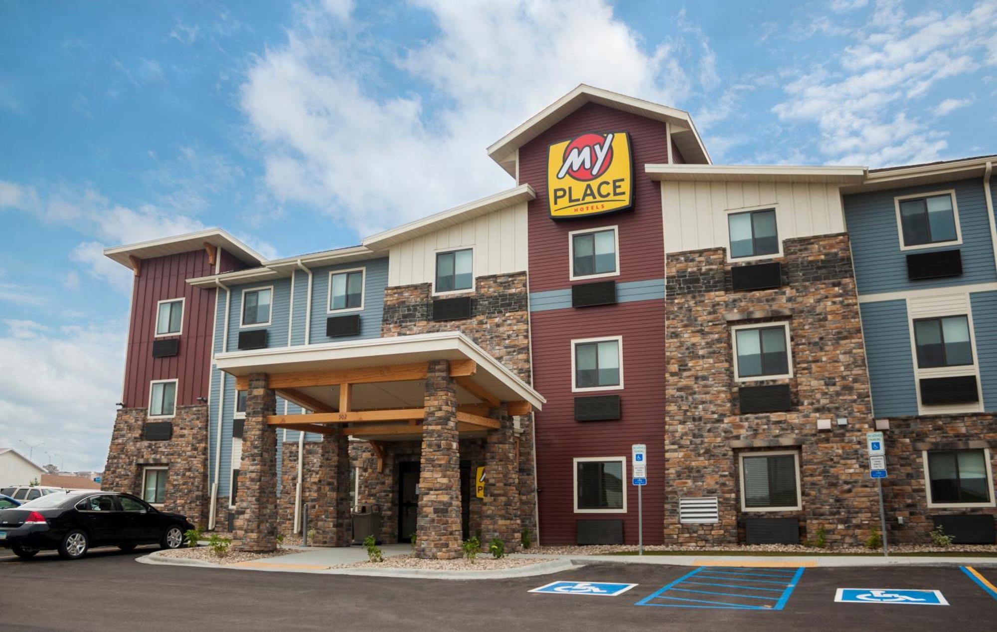 My Place Hotel-Jamestown, Nd Dış mekan fotoğraf